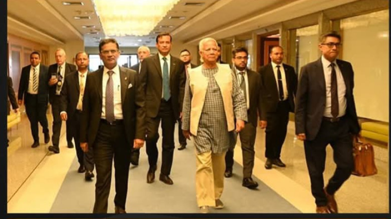 ফ্রান্সিসের অন্ত্যেষ্টিক্রিয়ায় অংশগ্রহণ শেষে ঢাকার উদ্দেশে র